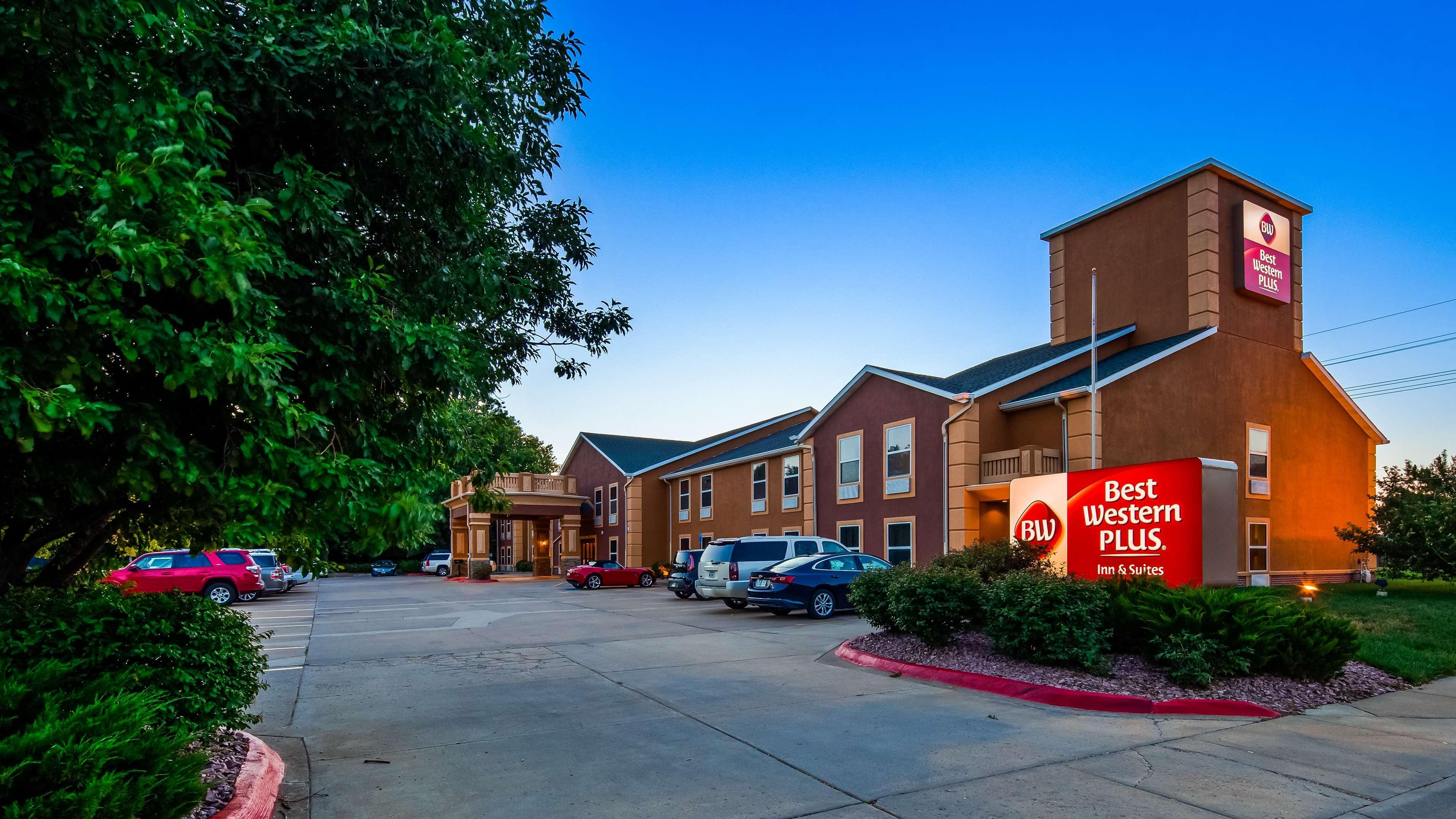 Best Western Plus Midwest Inn & Suites Salina Kültér fotó