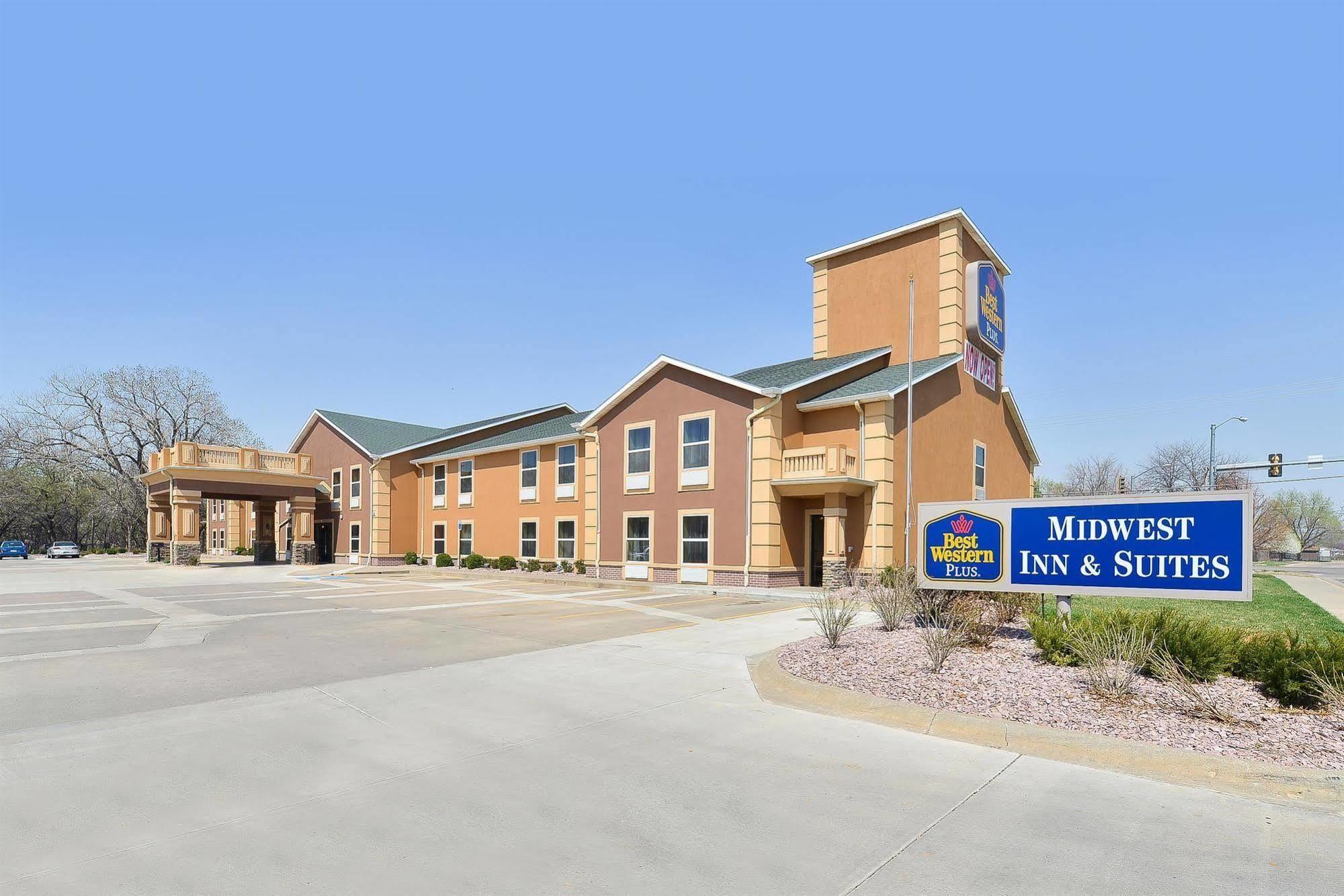 Best Western Plus Midwest Inn & Suites Salina Kültér fotó
