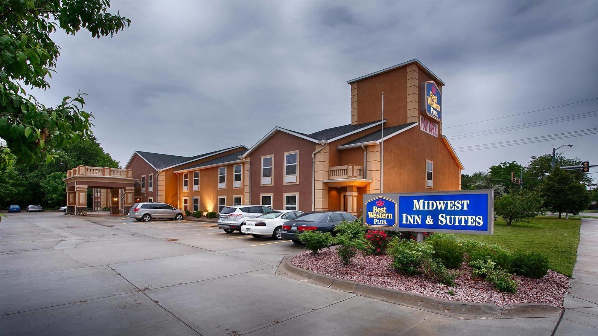 Best Western Plus Midwest Inn & Suites Salina Kültér fotó